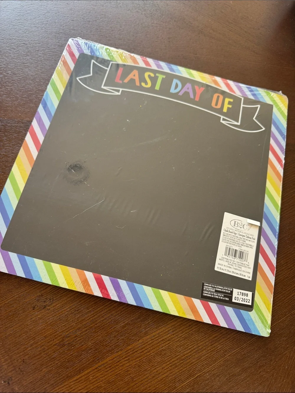 Reversible firstDay/last day Of Chalkboard Sign - Rainbow Border